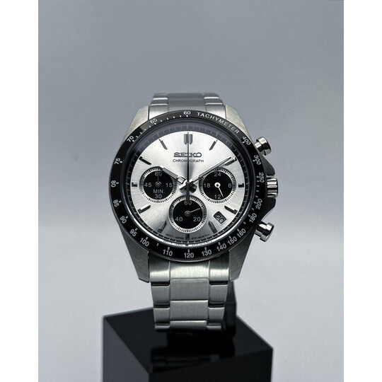Custom Seiko Mod • Silver Panda Quartz Chronograph • 39mm